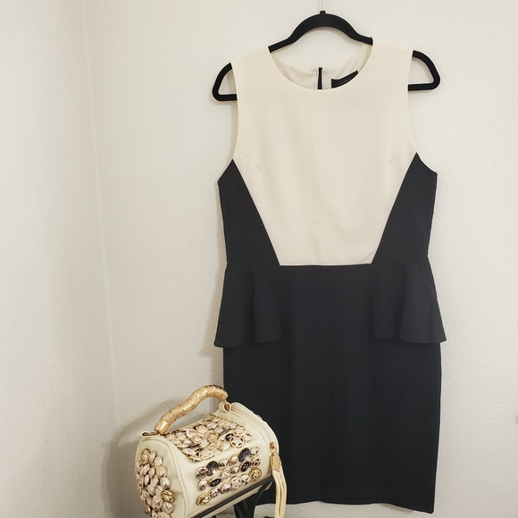 B.Smart Black and white peplum style dress sz.11/12 - Picture 3 of 9